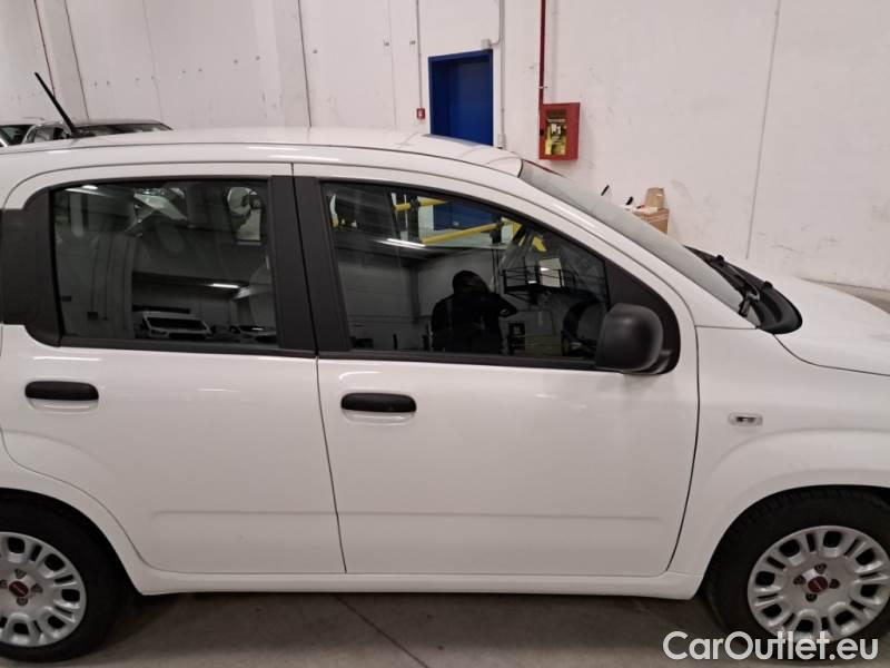 Fiat  Panda FIAT  / 2011 / 5P / BERLINA 1.0 FIREFLY 70CV SeS HYBRID #39