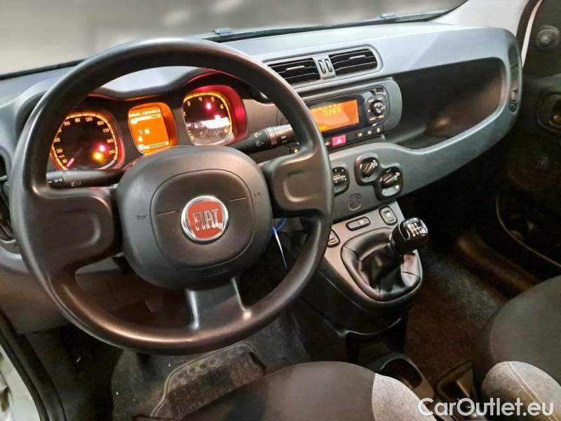 Fiat  Panda FIAT  / 2011 / 5P / BERLINA 1.0 FIREFLY 70CV SeS HYBRID #3