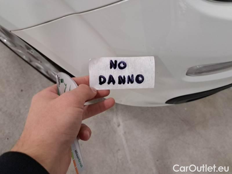 Fiat  Panda FIAT  / 2011 / 5P / BERLINA 1.0 FIREFLY 70CV SeS HYBRID #34