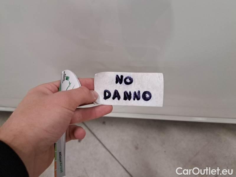 Fiat  Panda FIAT  / 2011 / 5P / BERLINA 1.0 FIREFLY 70CV SeS HYBRID #40