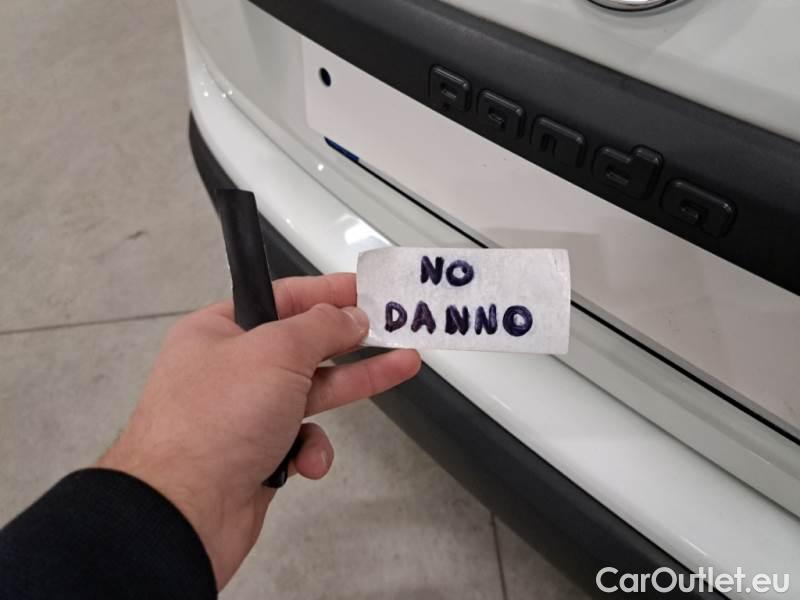 Fiat  Panda FIAT  / 2011 / 5P / BERLINA 1.0 FIREFLY 70CV SeS HYBRID #46