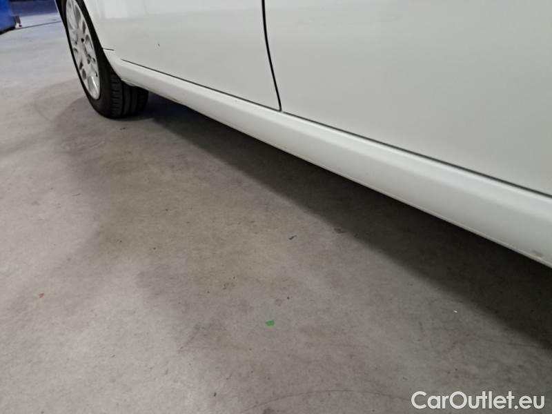 Fiat  Panda FIAT  / 2011 / 5P / BERLINA 1.0 FIREFLY 70CV SeS HYBRID #49