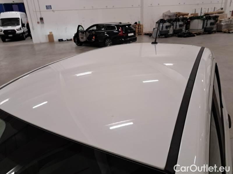 Fiat  Panda FIAT  / 2011 / 5P / BERLINA 1.0 FIREFLY 70CV SeS HYBRID #9