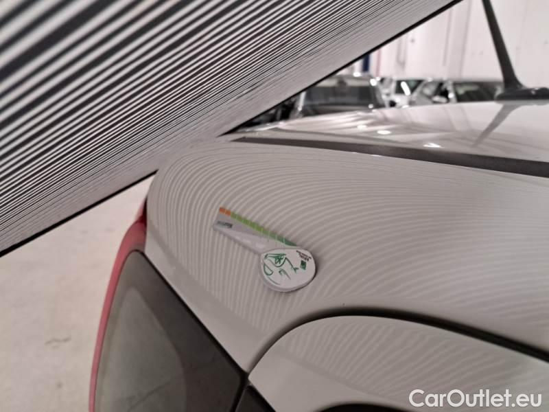 Fiat  Panda FIAT  / 2011 / 5P / BERLINA 1.0 FIREFLY 70CV SeS HYBRID #28