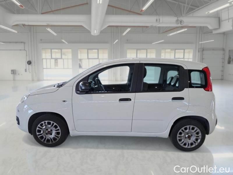 Fiat  Panda FIAT  / 2011 / 5P / BERLINA 1.2 69CV SeS E6D-TEMP EASY #8