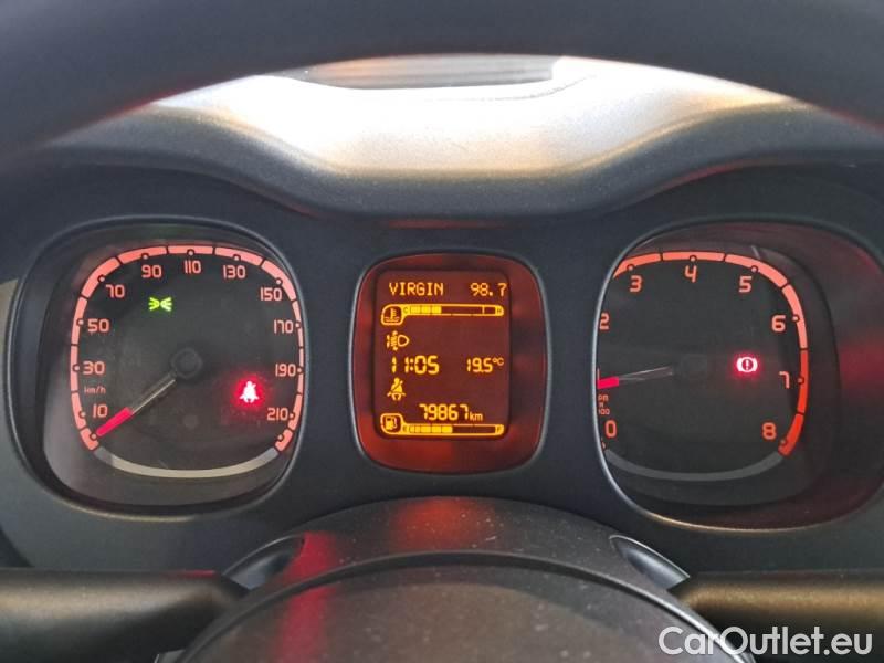 Fiat  Panda FIAT  / 2011 / 5P / BERLINA 1.2 69CV SeS E6D-TEMP EASY #4