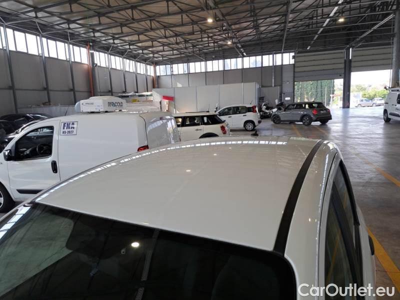 Fiat  Panda FIAT  / 2011 / 5P / BERLINA 1.2 69CV SeS E6D-TEMP EASY #9