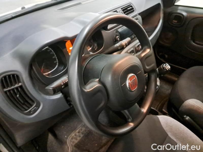 Fiat  Panda FIAT  / 2011 / 5P / BERLINA 1.0 FIREFLY 70CV SeS HYBRID #65