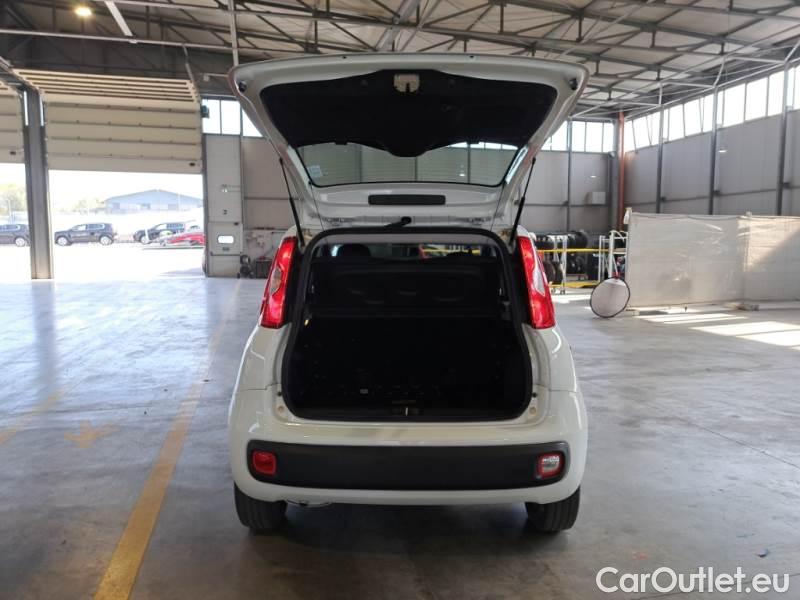 Fiat  Panda FIAT  / 2011 / 5P / BERLINA 1.2 69CV SeS E6D-TEMP EASY #5