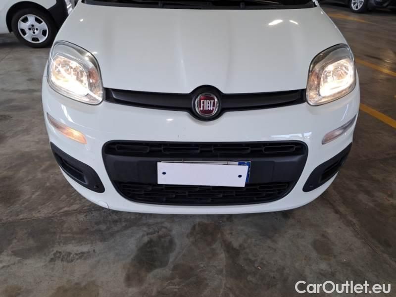Fiat  Panda FIAT  / 2011 / 5P / BERLINA 1.2 69CV SeS E6D-TEMP EASY #27