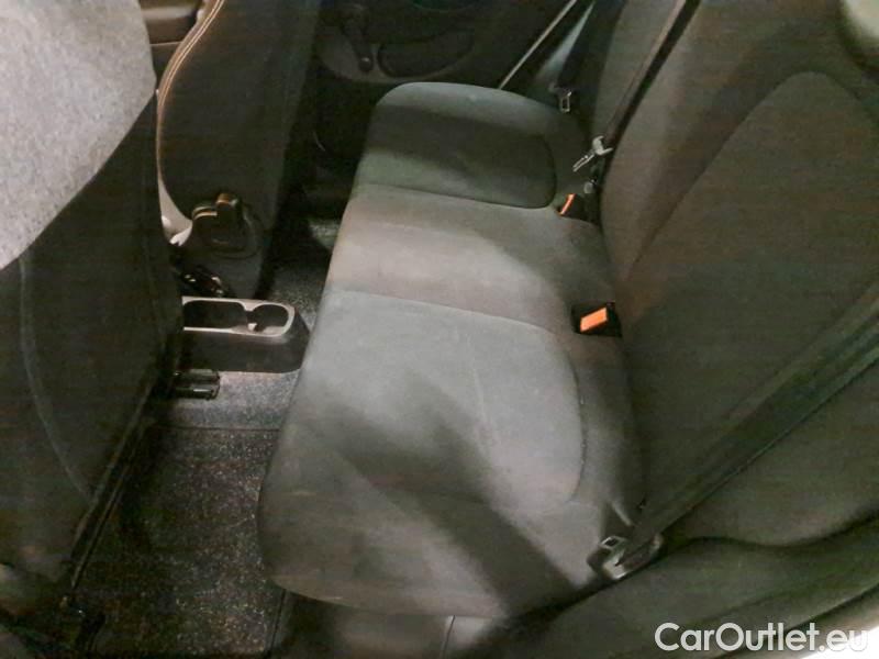 Fiat  Panda FIAT  / 2011 / 5P / BERLINA 1.0 FIREFLY 70CV SeS HYBRID #73