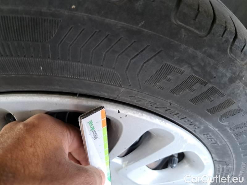 Fiat  Panda FIAT  / 2011 / 5P / BERLINA 1.2 69CV SeS E6D-TEMP EASY #66