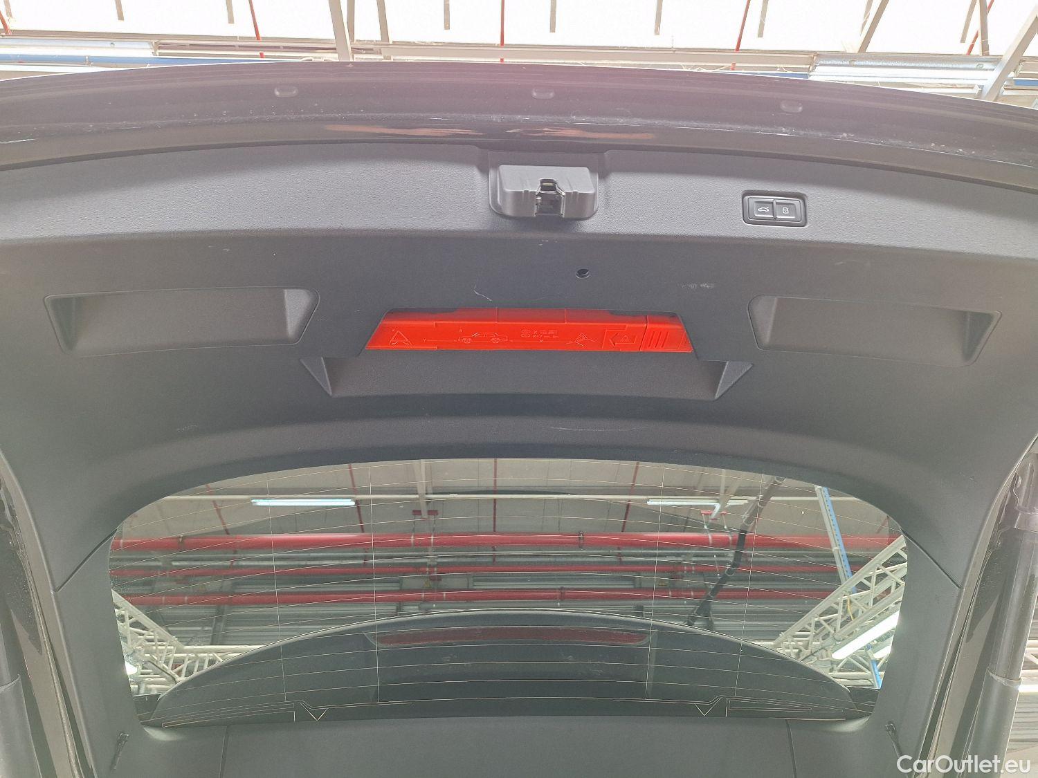 Audi  Q4 E-Tron Audi,  '21 BEV, Audi  40 e-tron Attraction 5d #15