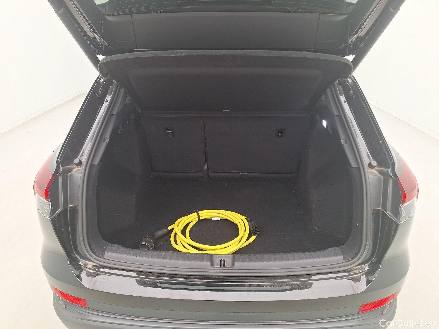 Audi  Q4 E-Tron Audi,  '21 BEV, Audi  40 e-tron Attraction 5d #7