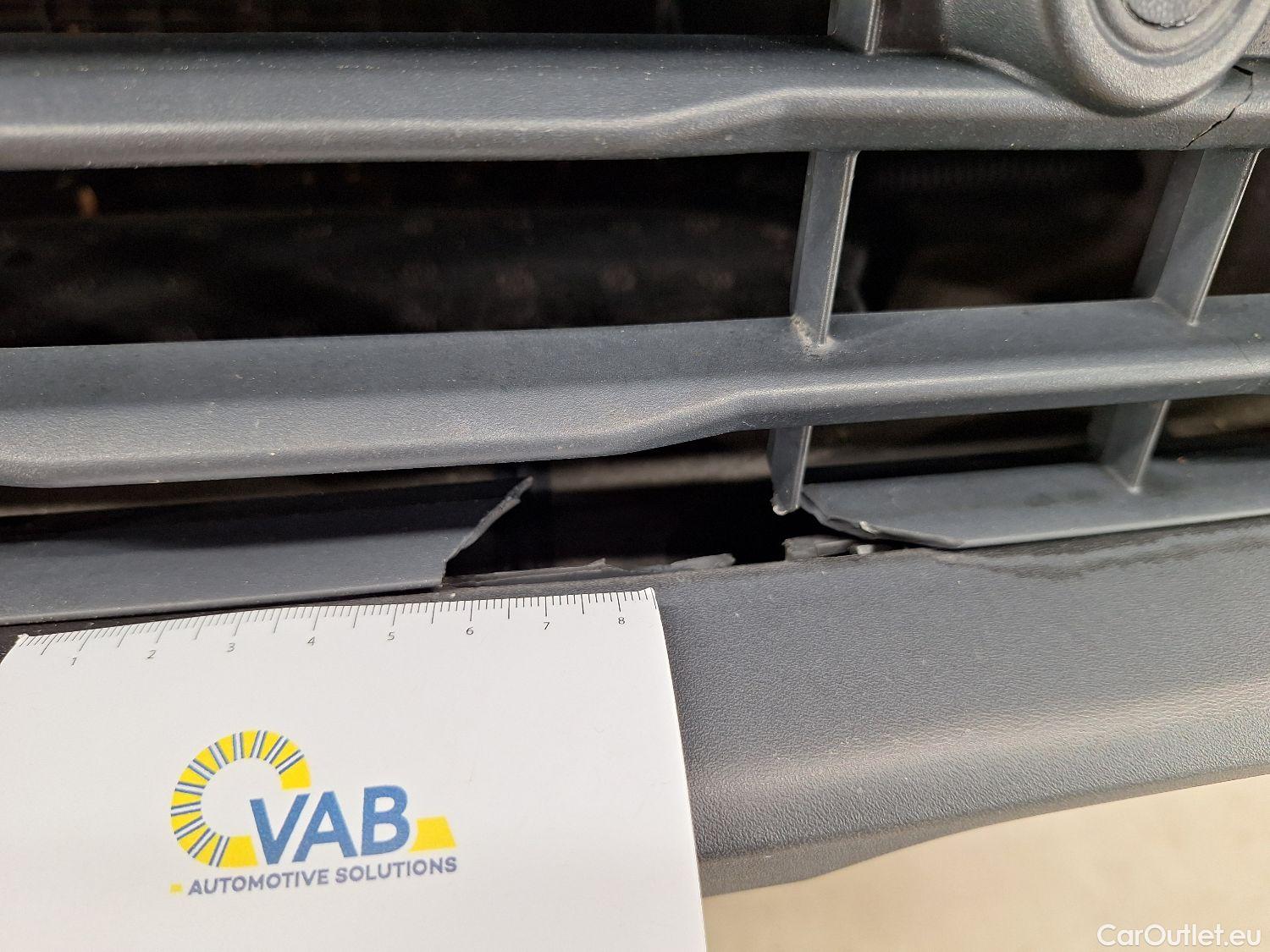 Audi  Q4 E-Tron Audi,  '21 BEV, Audi  40 e-tron Attraction 5d #14