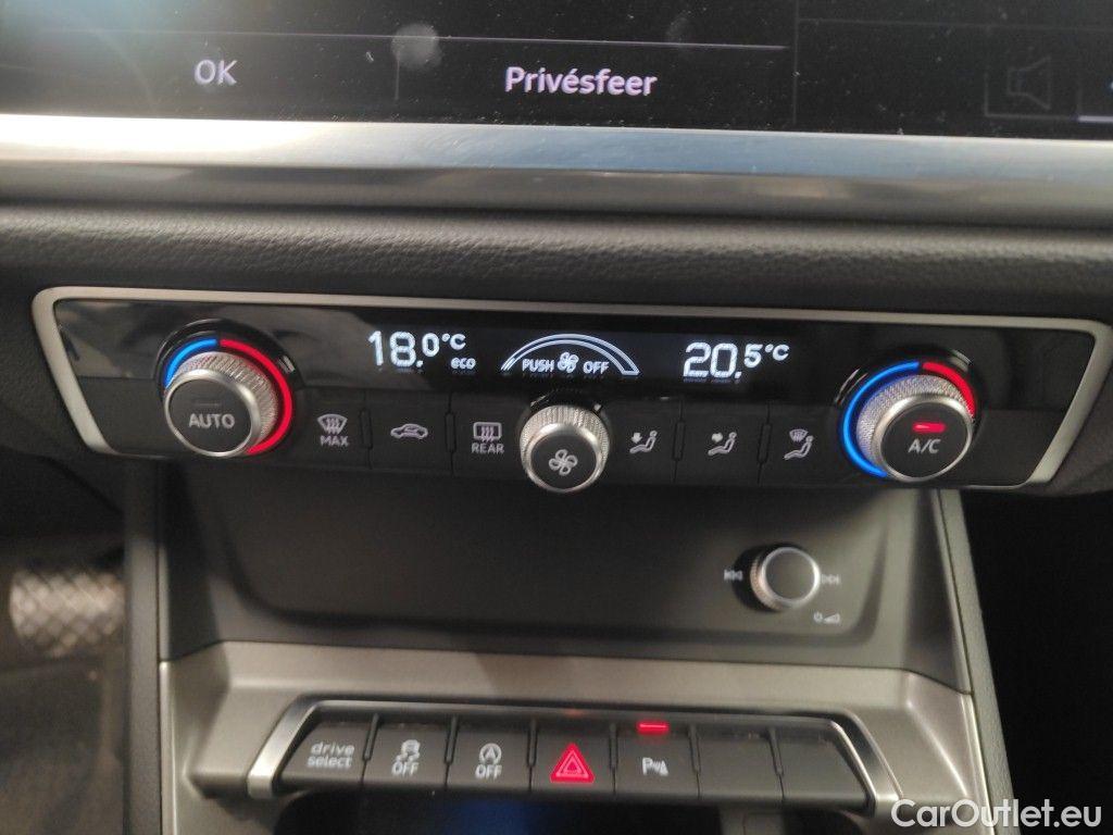 Audi  Q3 Audi  Sportback 35 TDI S tronic S Line Business Ed 5d #34