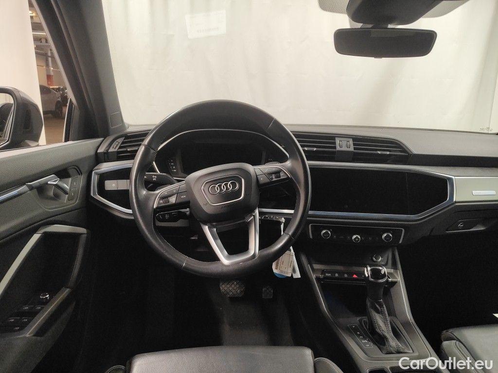 Audi  Q3 Audi  Sportback 35 TDI S tronic S Line Business Ed 5d #9