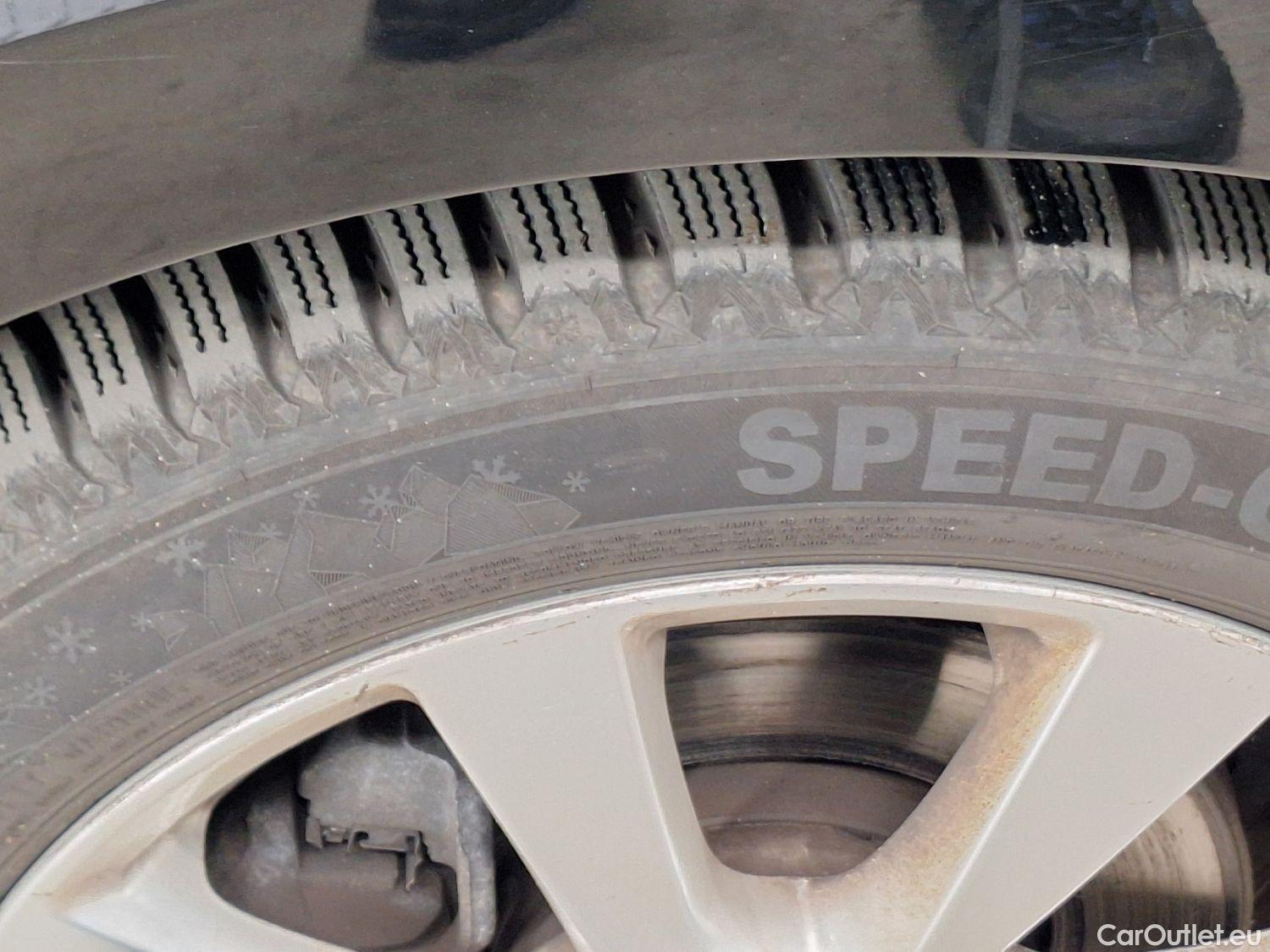 Opel  Corsa Opel,  '19, Opel  1.2 Turbo 74kW S/S Edition 5d #36