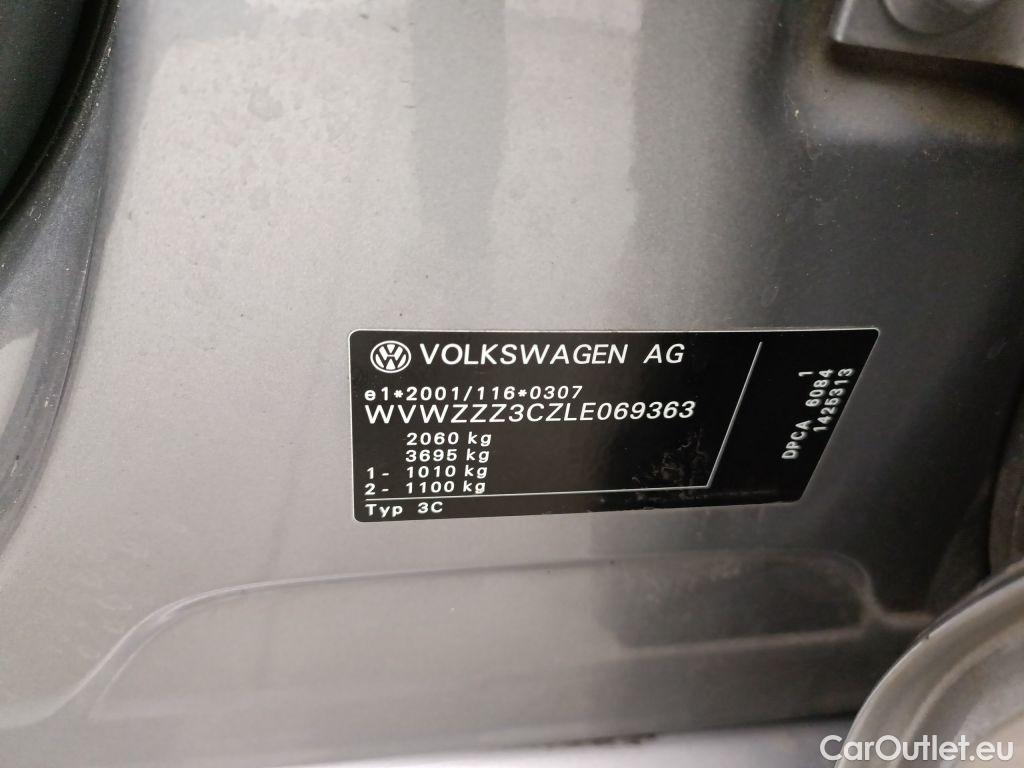 Volkswagen  Passat Volkswagen  Variant 1.5 TSI OPF DSG7 Style Business 5d #19