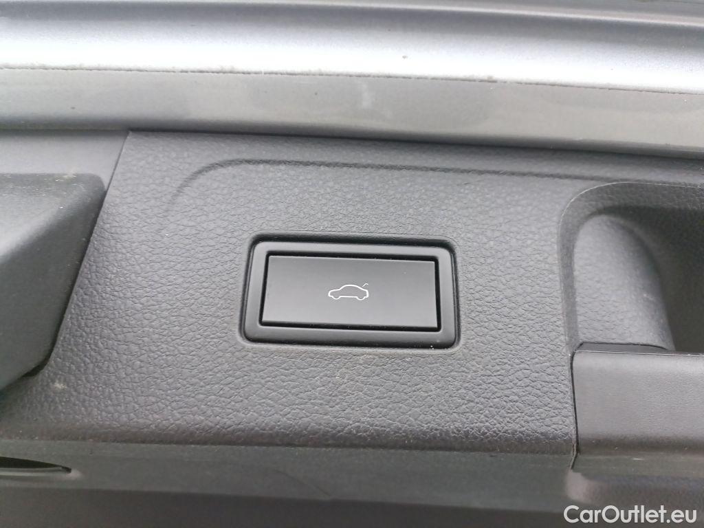 Volkswagen  Passat Volkswagen  Variant 1.5 TSI OPF DSG7 Style Business 5d #23