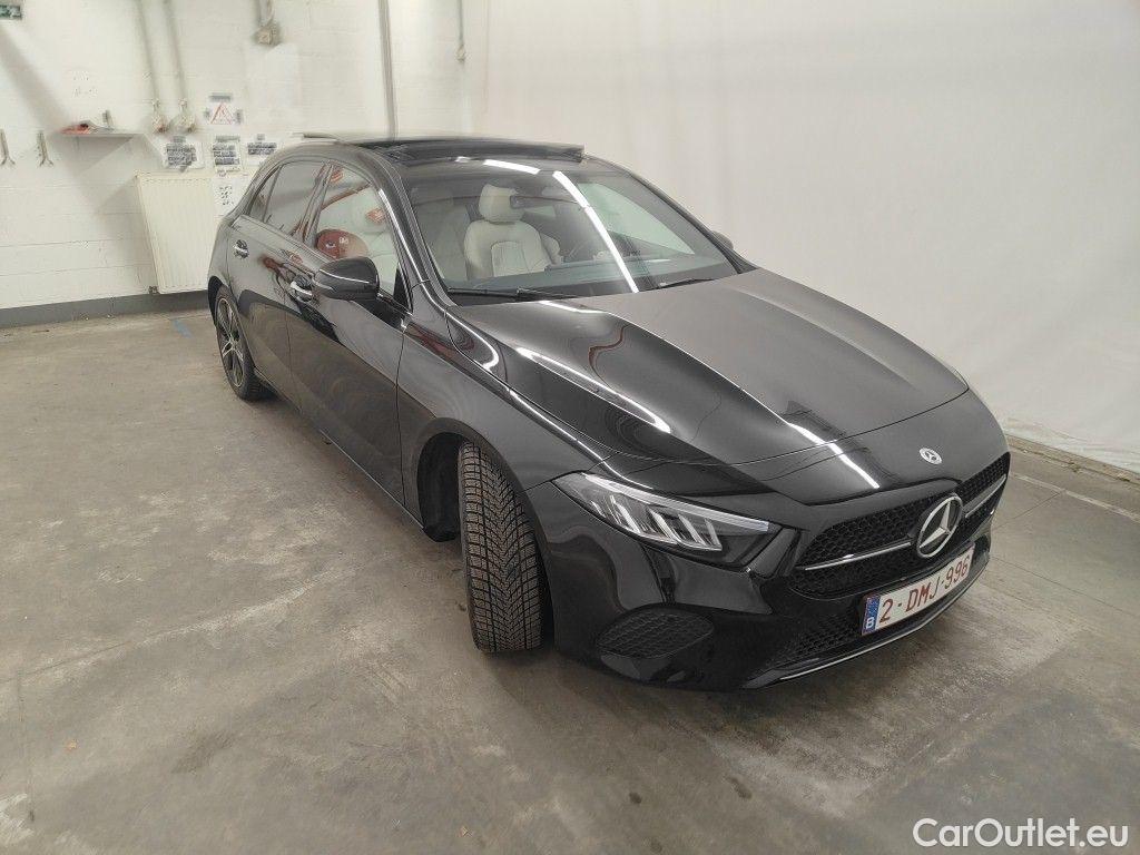 Mercedes  A-Klasse Mercedes-Benz  A 180 d Luxury Line 5d #8