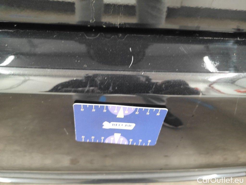 Mercedes  A-Klasse Mercedes-Benz  A 180 d Luxury Line 5d #39