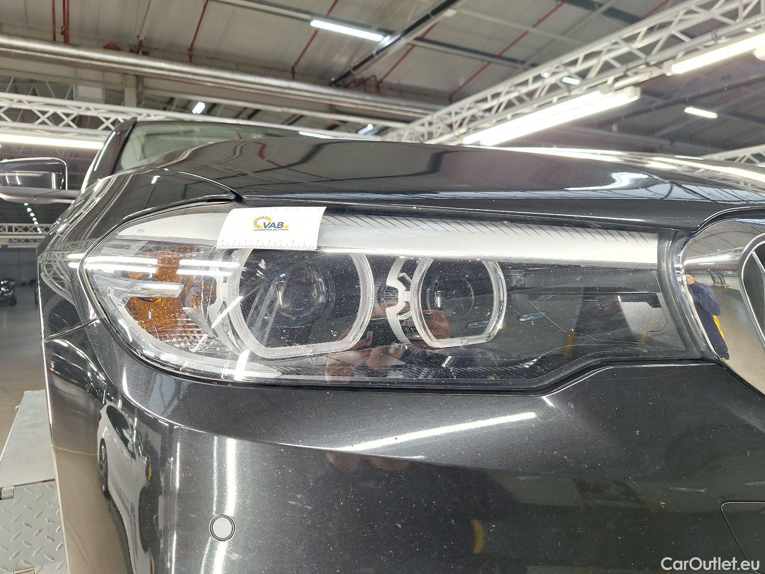 Bmw  Serie 5 BMW, 5-serie touring '17, BMW 5 Reeks Touring 518d Aut. (100 kW) 5d #35