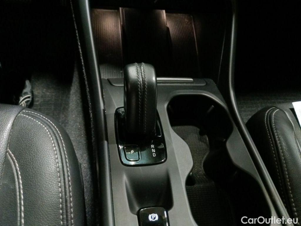Volvo  XC 40 Volvo XC40 T3 Geartronic Momentum Pro 5d #27