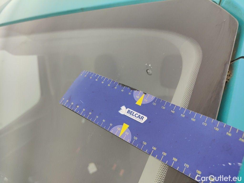 Ford  Transit Ford  350M 2.0TD 130pk 96kW A6 Trend 4d #28