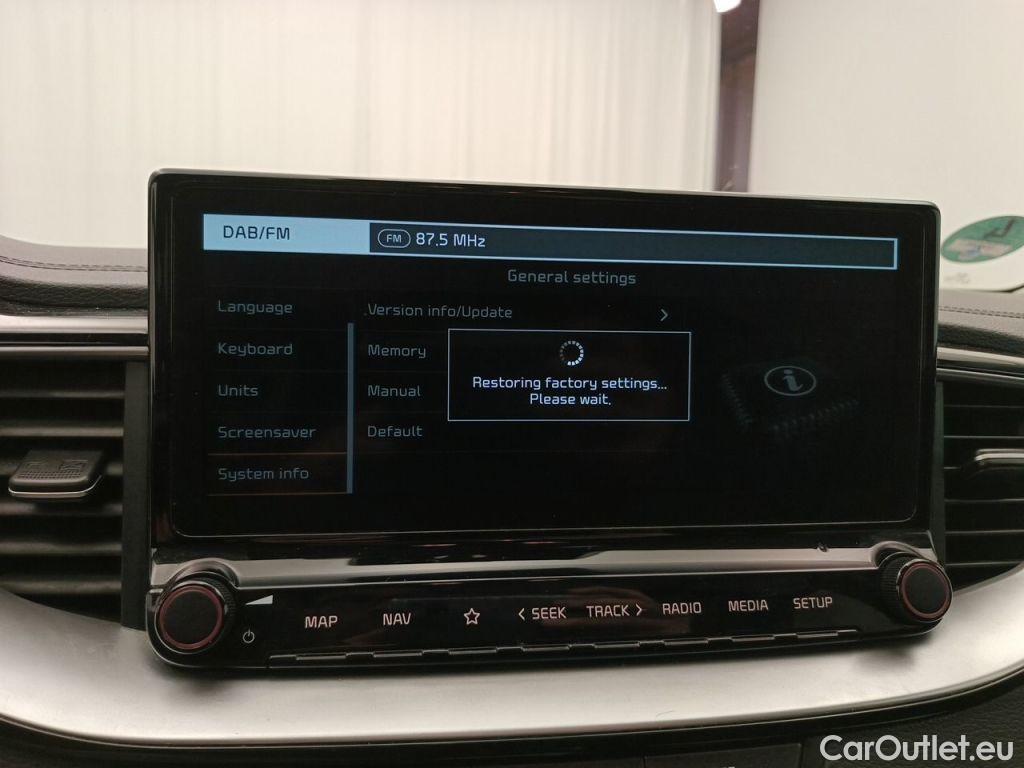 KIA  Cee'd KIA  Sportswagon Sense 1.6 GDi PHEV DCT ISG 5d #15