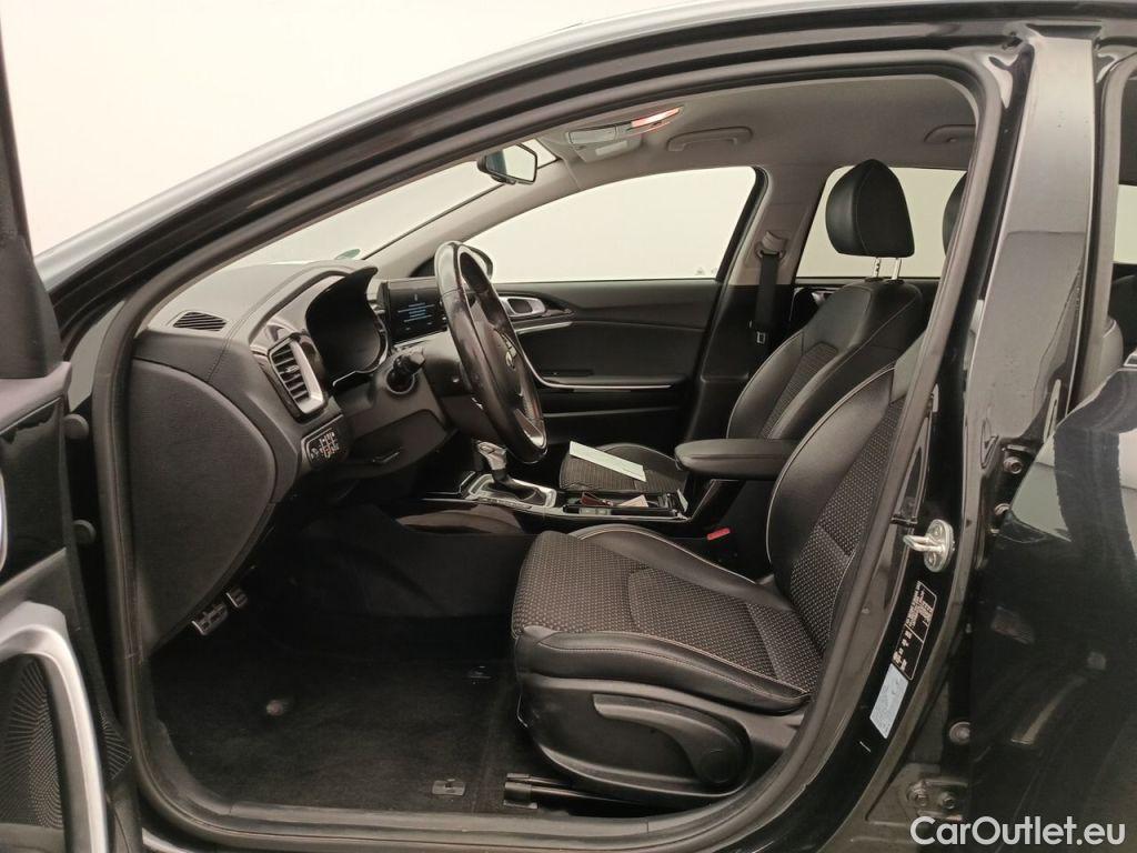 KIA  Cee'd KIA  Sportswagon Sense 1.6 GDi PHEV DCT ISG 5d #3