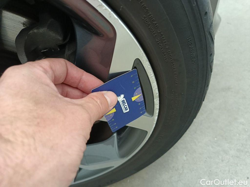 KIA  Cee'd KIA  Sportswagon Sense 1.6 GDi PHEV DCT ISG 5d #71