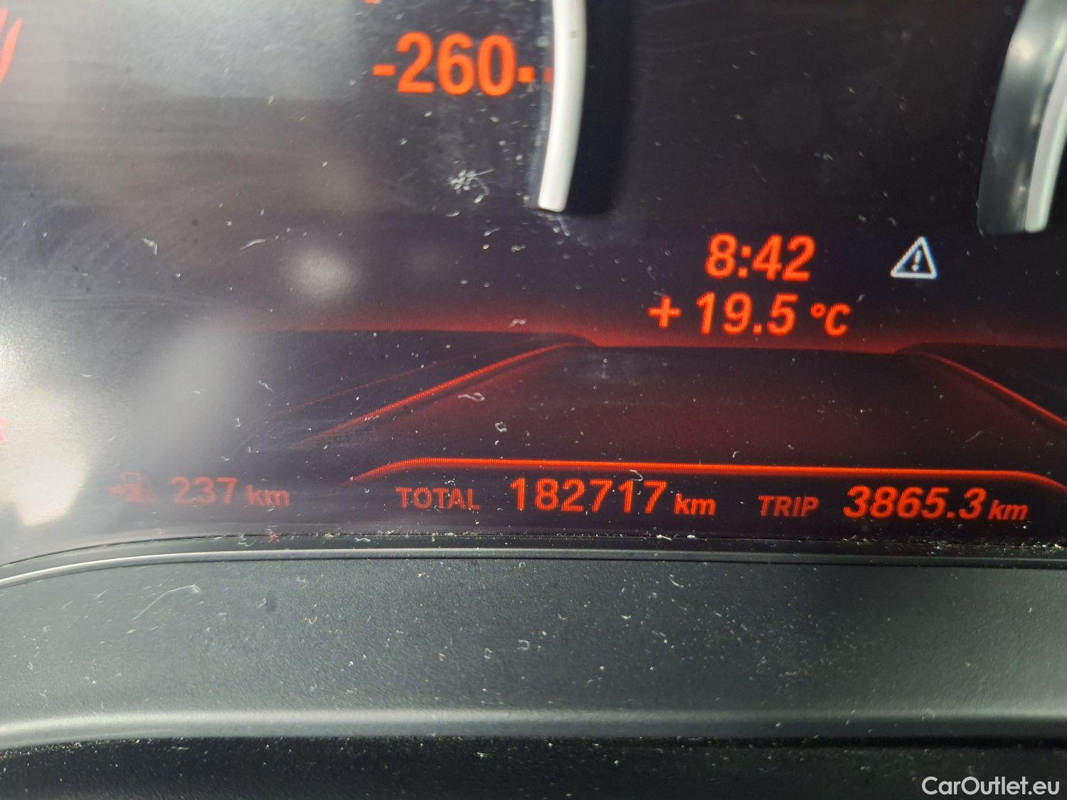 Bmw  Serie 5 BMW, 5-serie touring '17, BMW 5 Reeks Touring 518d Aut. (100 kW) 5d #17