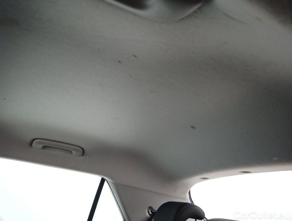 KIA  STONIC KIA  1.0 T 100 Must 5d #95