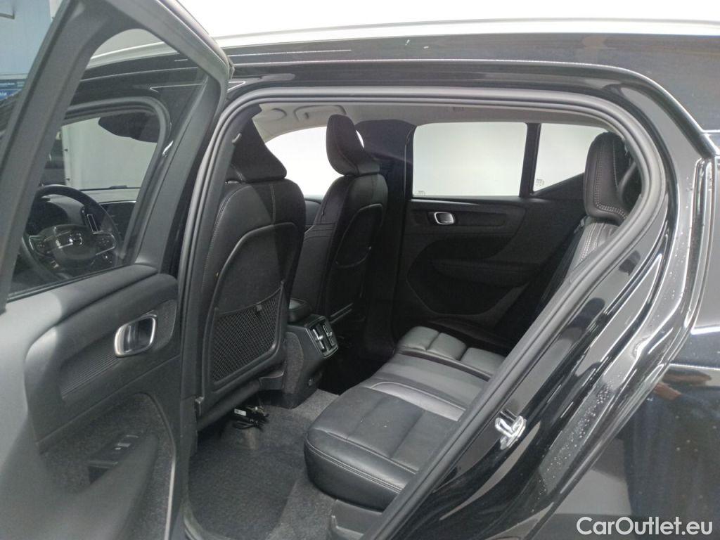 Volvo  XC 40 Volvo XC40 T3 Geartronic Momentum Pro 5d #10