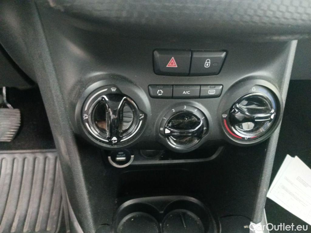 Peugeot  2008 Peugeot  1.2 Puretech 61kW S&S Active 5d #24