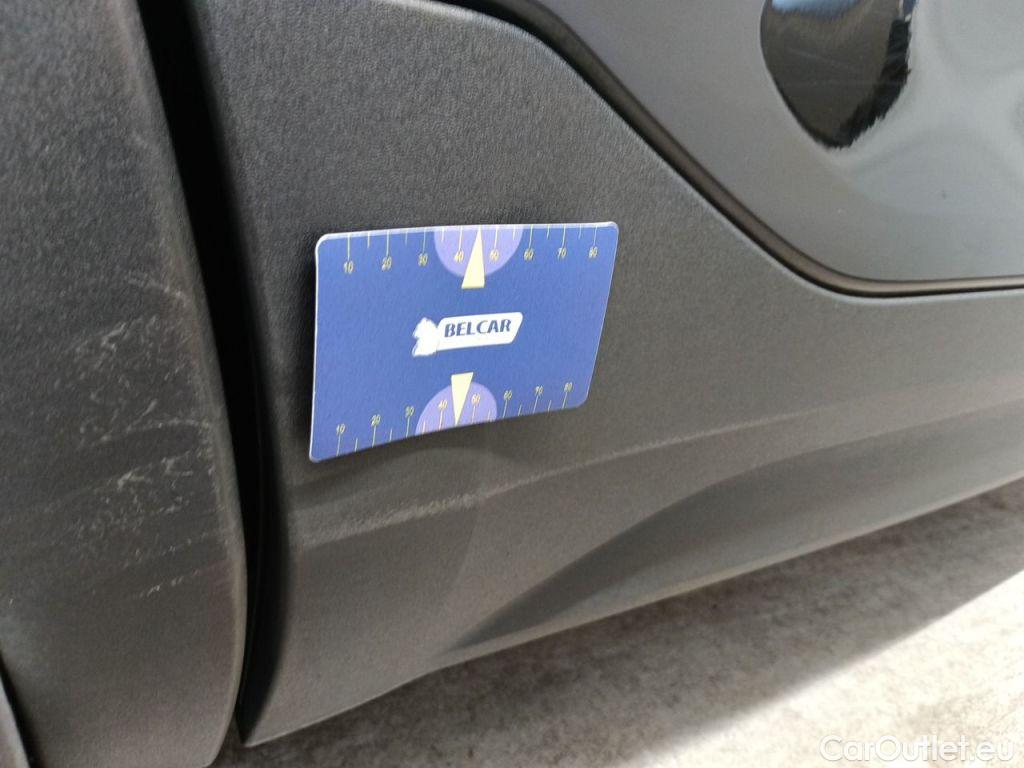 Volvo  XC 40 Volvo XC40 T3 Geartronic Momentum Pro 5d #48