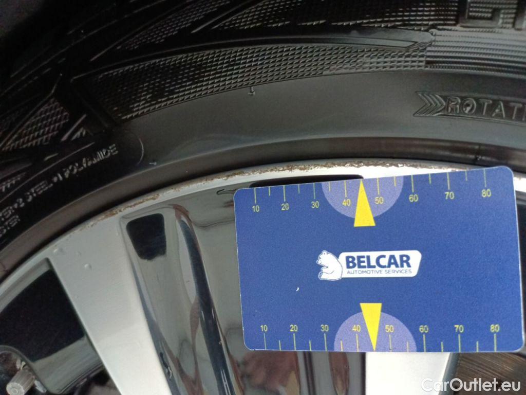 Mercedes  E-Klasse Mercedes-Benz  Break E 300de Business Solution 5d #76