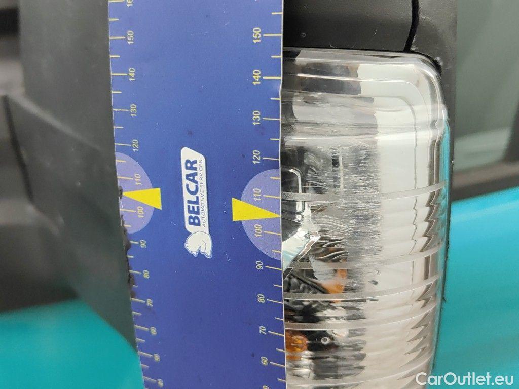 Ford  Transit Ford  350M 2.0TD 130pk 96kW A6 Trend 4d #33