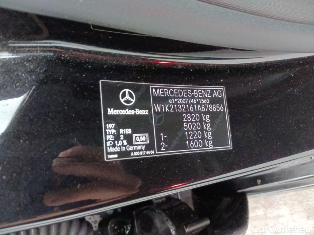 Mercedes  E-Klasse Mercedes-Benz  Break E 300de Business Solution 5d #19