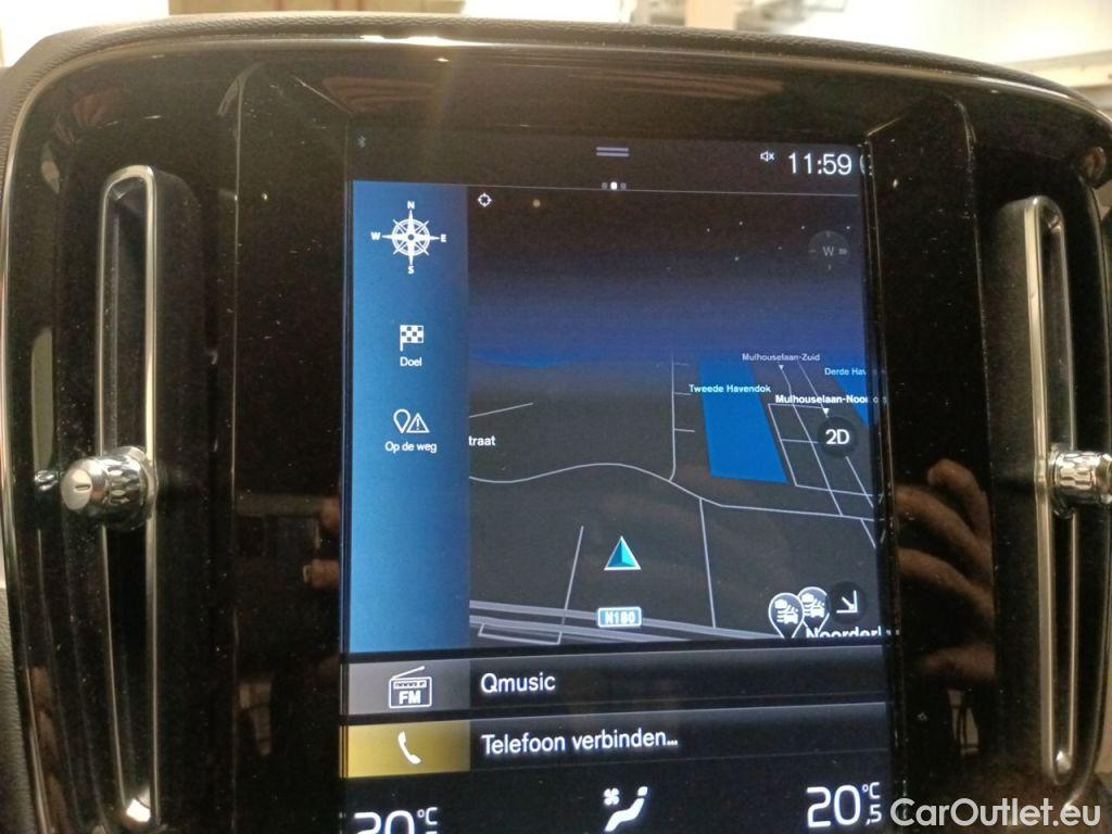 Volvo  XC 40 Volvo XC40 T3 Geartronic Momentum Pro 5d #28