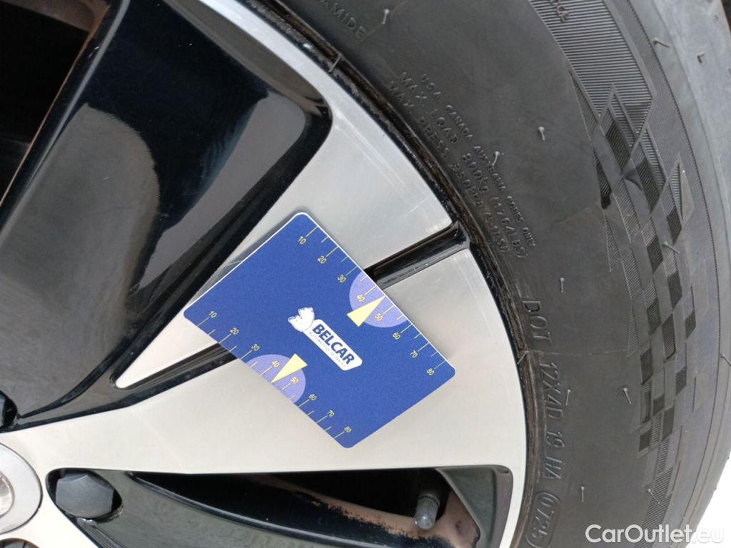 Volvo  XC 40 Volvo XC40 T3 Geartronic Momentum Pro 5d #56