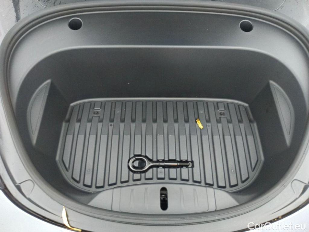 Tesla  Model 3 Tesla  Long-Range Dual Motor AWD 4d #18