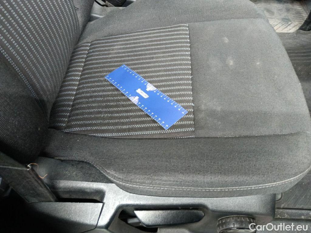 Ford  Transit Ford  350M 2.0TD 130pk 96kW M6 Trend 4d #47