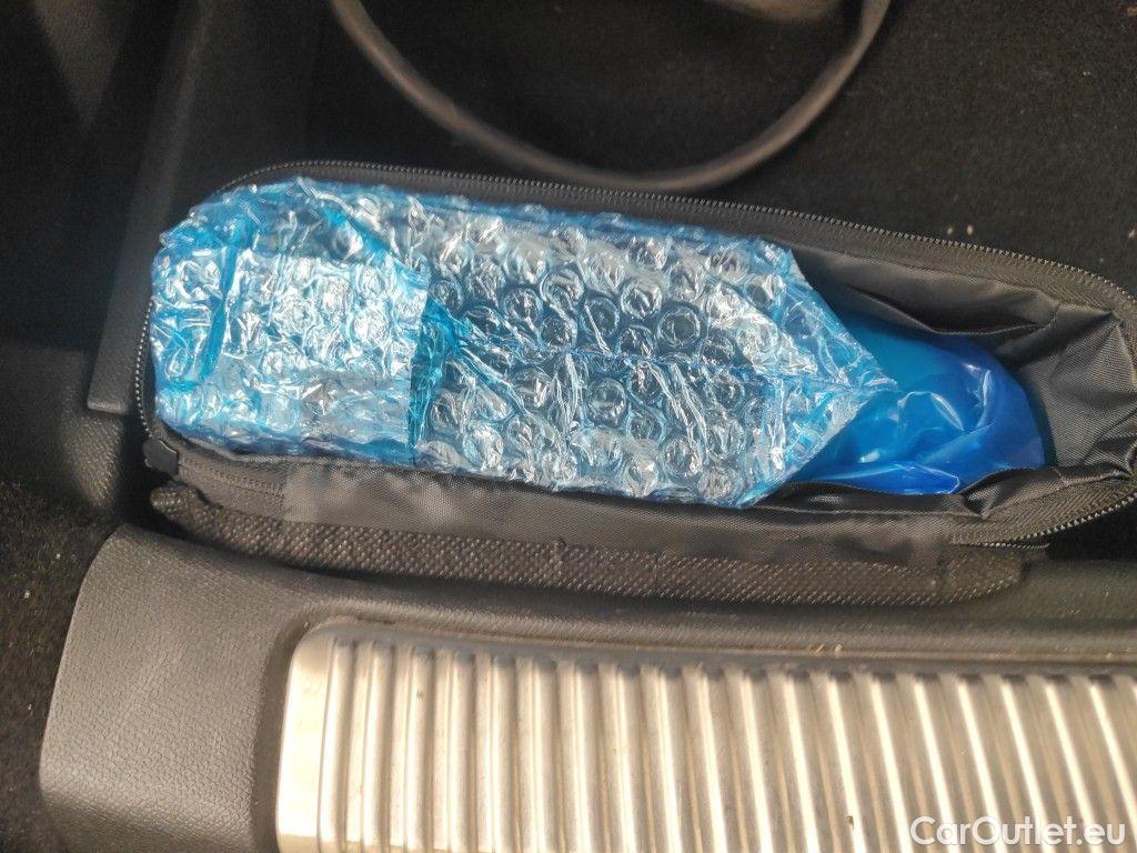 DS  DS7 DS 7 Crossback E-Tense Bastille + 5d #15