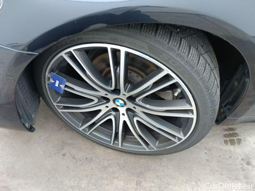 Bmw  Serie 5 BMW 5 Reeks Berline 520d 140kW Aut. 4d #40