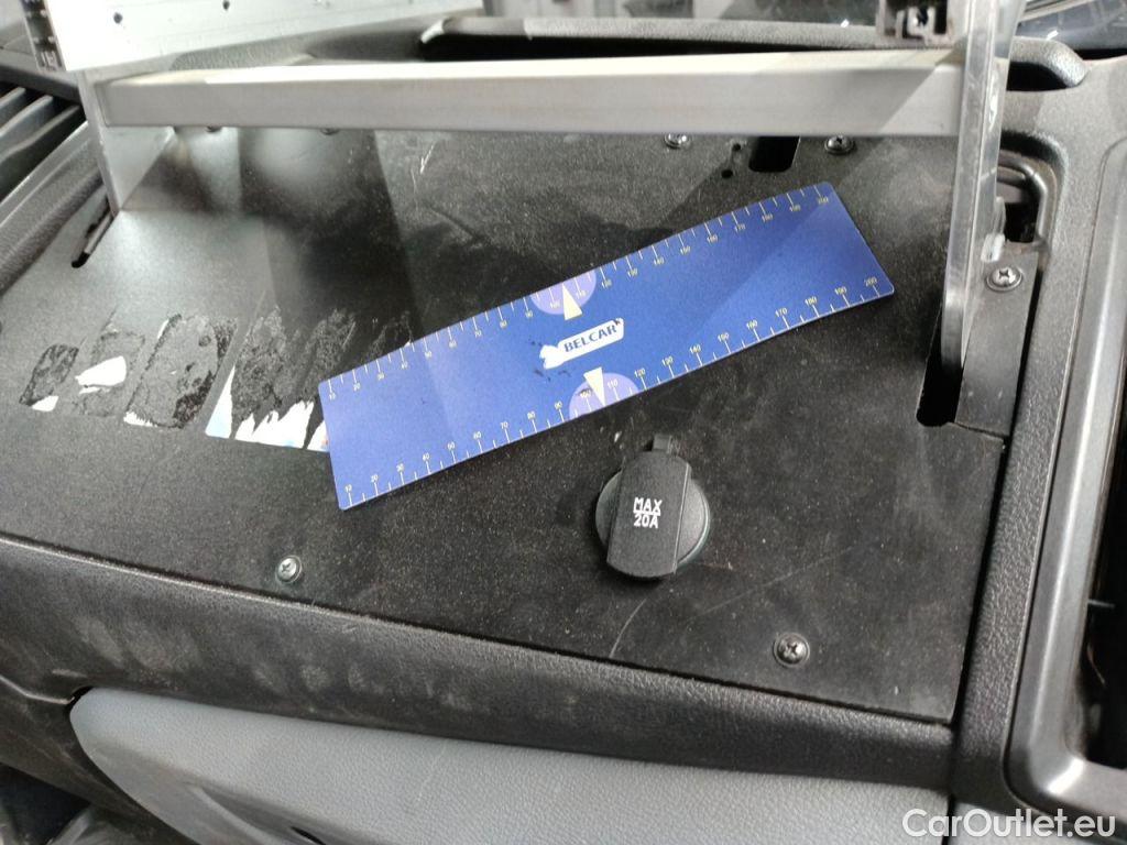 Ford  Transit Ford  350M 2.0TD 130pk 96kW M6 Trend 4d #21