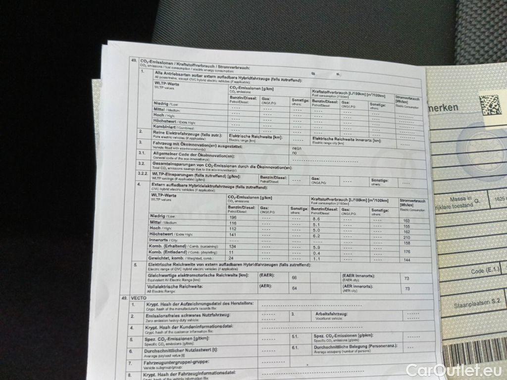 Audi  A3 Audi  Sportback 1.4 40 TFSI e Attraction 5d #12