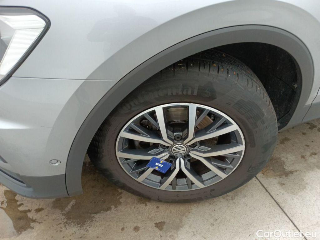 Volkswagen  Tiguan Volkswagen  Allspace 1.5 TSI ACT DSG7 Comfortline 5d #63