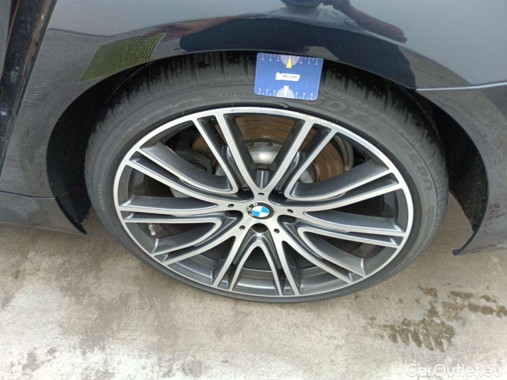 Bmw  Serie 5 BMW 5 Reeks Berline 520d 140kW Aut. 4d #44